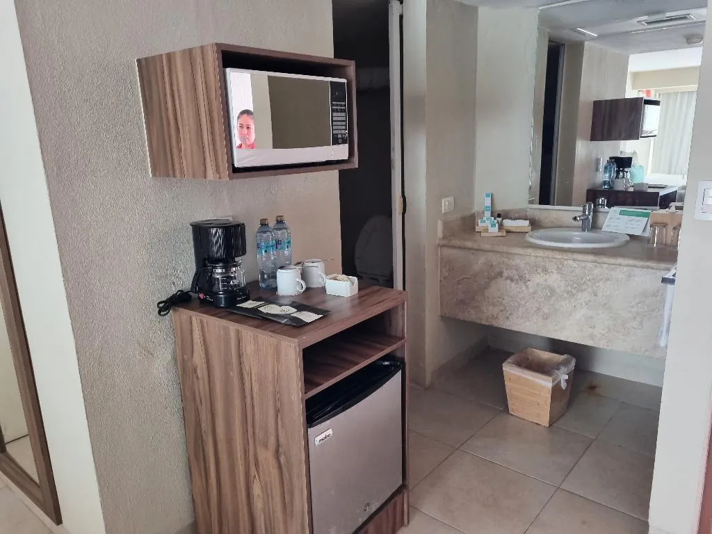JUNIOR SUITE DELUXE KING BED Room, Ocean Spa Hotel All Inclusive, Cancun Area