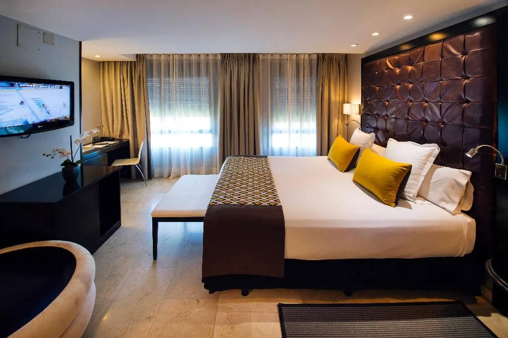 DOUBLE DELUXE Room, Mirador de Chamartin, Madrid