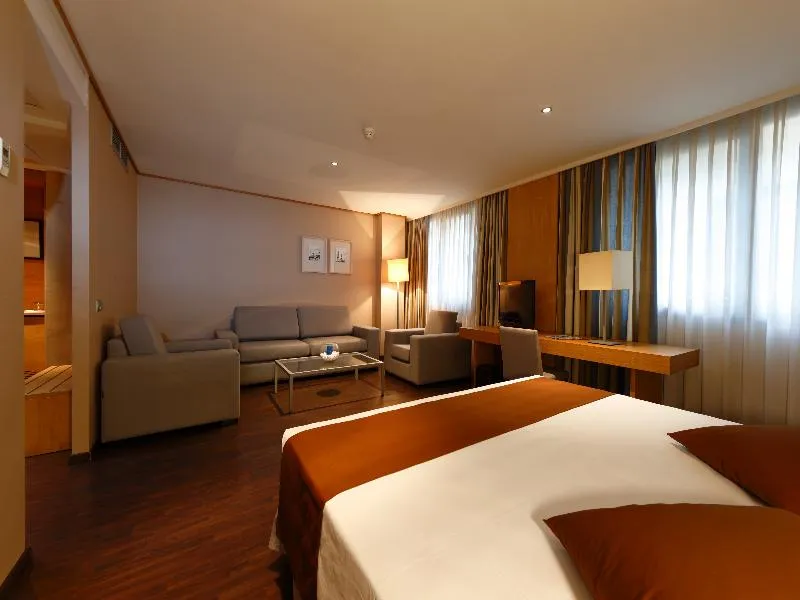 JUNIOR SUITE STANDARD Room, Eurohotel Castello, Valencia