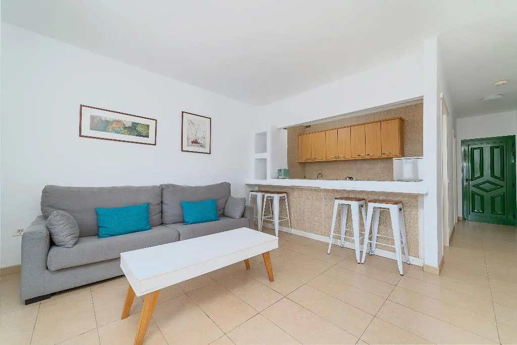 Room, Elena Apartamentos, Lanzarote
