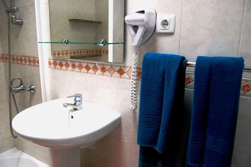 APARTMENT CAPACITY 4 TWO BEDROOMS Room, Apartamentos Montecarlo, Gran Canaria
