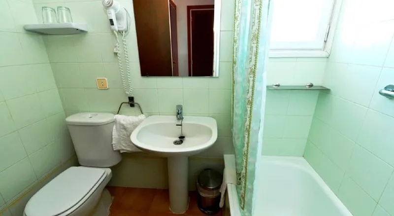 TRIPLE STANDARD Room, Magnolia, Costa Brava