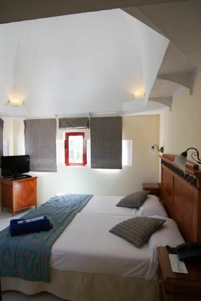Room, Ciutat Jardi, Majorca