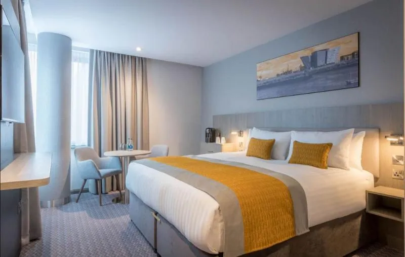 DOUBLE DELUXE Room, Maldron Hotel Southmall, Cork