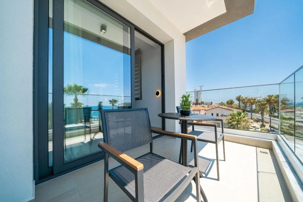 Room, Waterside, Cyprus