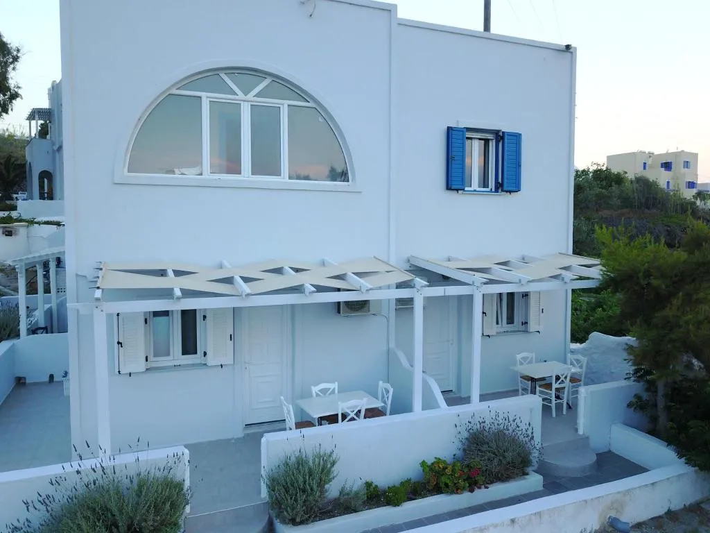 General view, Galini Oia, Santorini