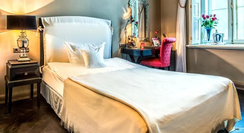 Room, Hotel Telegraaf, Autograph Collection, Tallinn