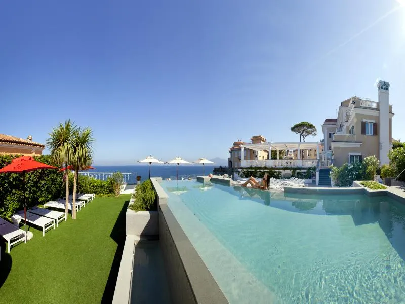 Pool, Hotel Corallo Sorrento, Naples