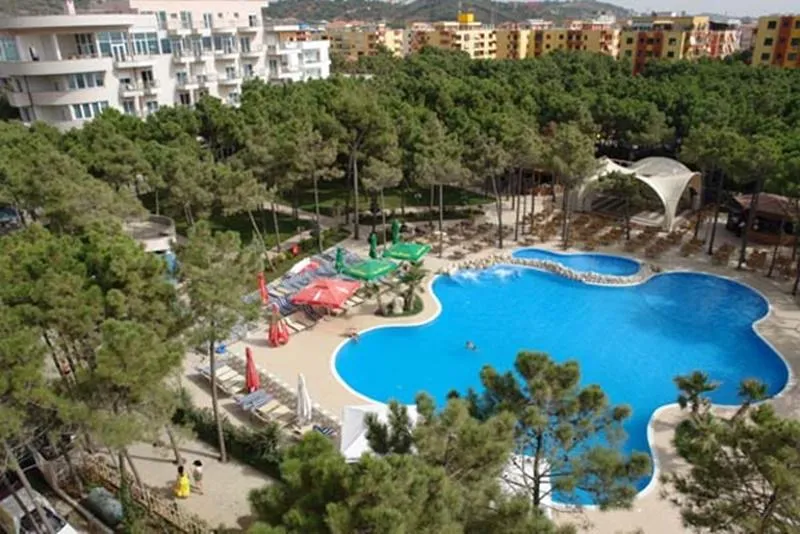 Pool, Dolce Vita, Durres