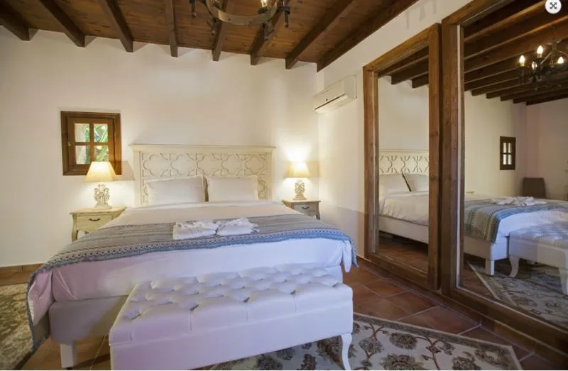 Room, Saint Artemios Boutique, Rhodes