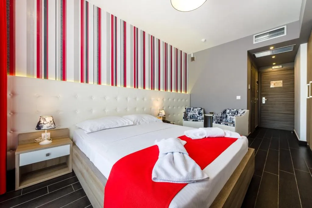 DOUBLE WITH BALCONY Room, Lagaria Hotel, Thessaloniki