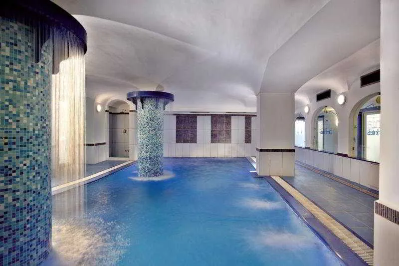 Pool, Aragona Palace Hotel, Naples