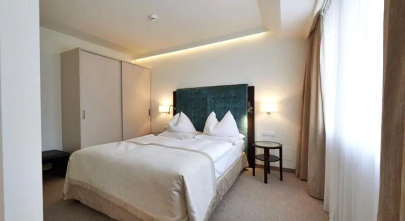 DOUBLE STANDARD Room, Starlight Suiten Hotel Salzgries, Vienna
