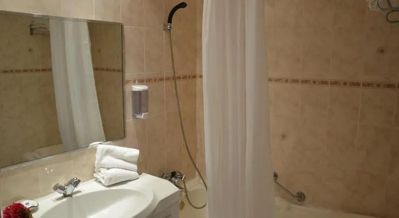Double or Twin STANDARD Room, Le Tivoli Hotel, Agadir