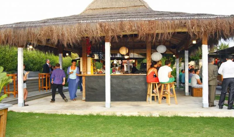 Bar, Hotel 100% Fun, Costa De La Luz