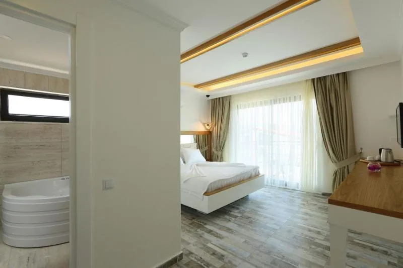 DOUBLE WITH JACUZZI Room, Payam Hotel, Dalaman