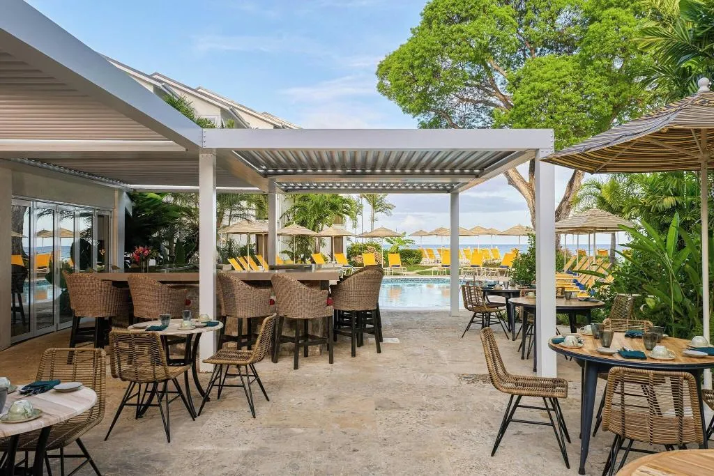 Bar, Treasure Beach Hotel, Barbados