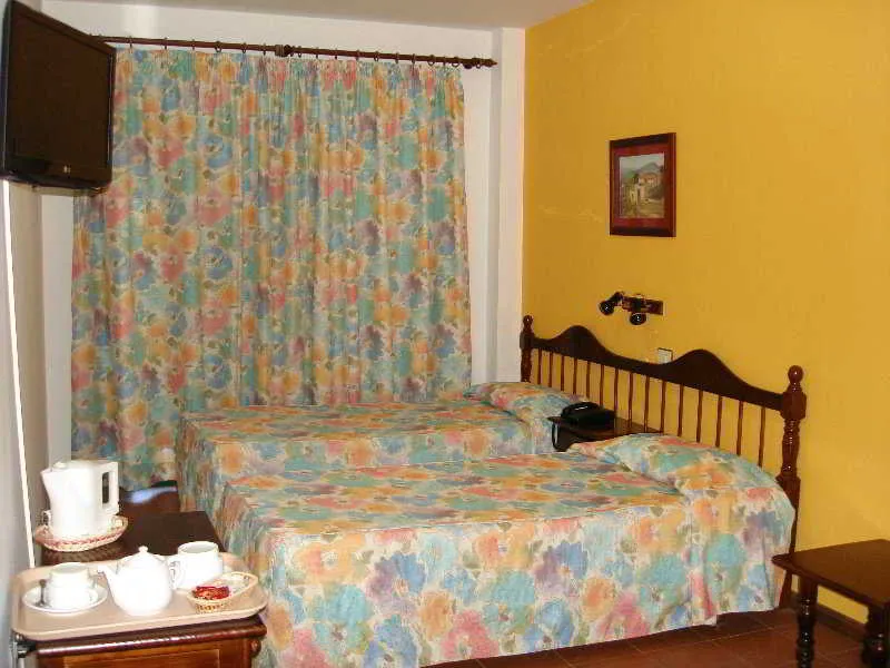 Room, Ida Ines, Tenerife
