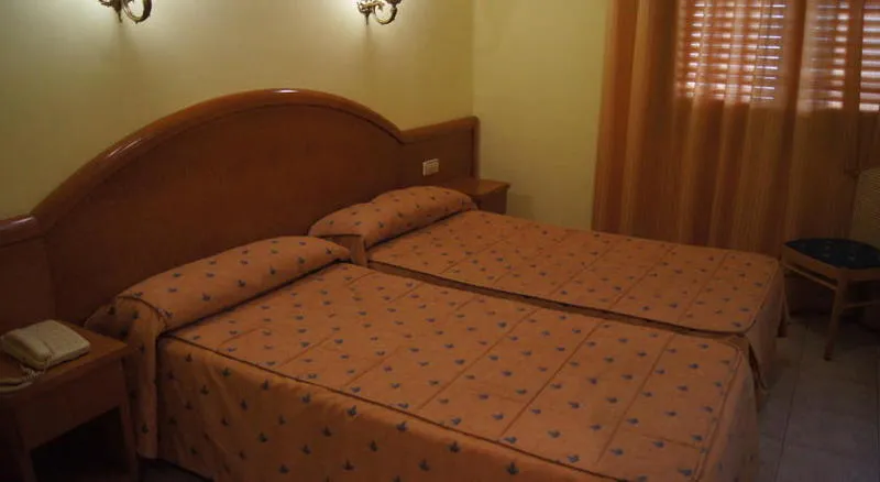 Double or Twin STANDARD Room, Bonsol Lloret, Costa Brava