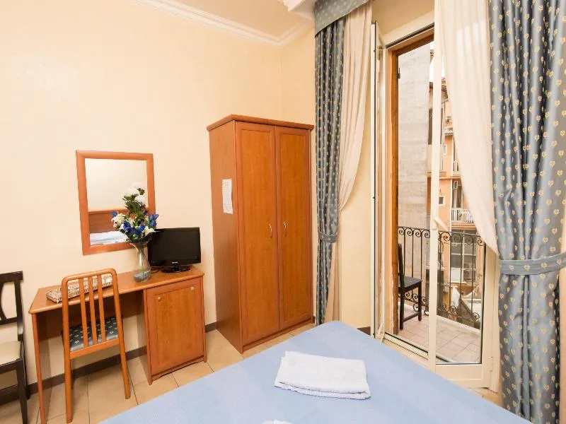 Room, Cesar Palace, Rome