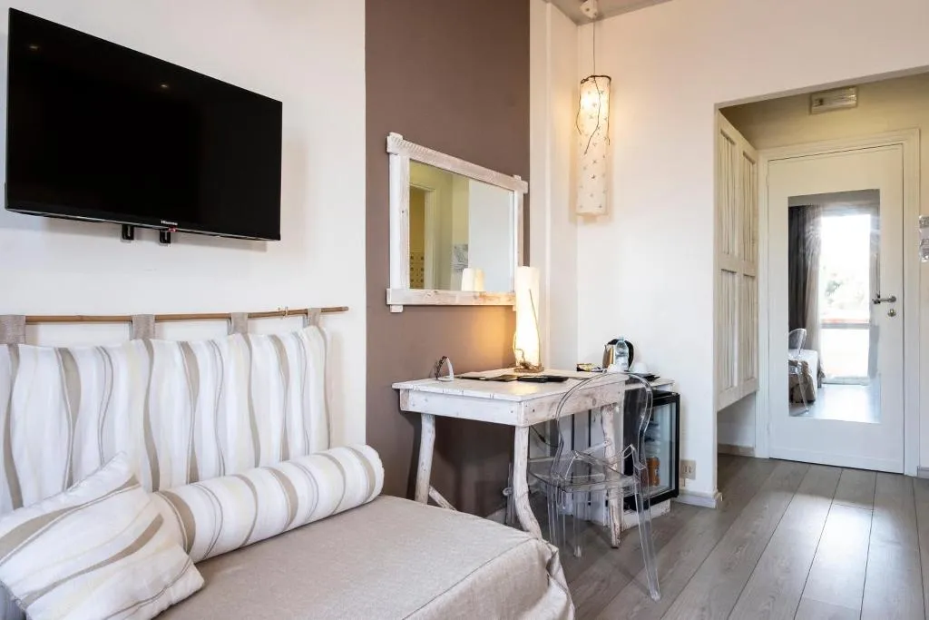 Double or Twin SUPERIOR WITH VIEWS Room, Tirreno Hotel, Palermo