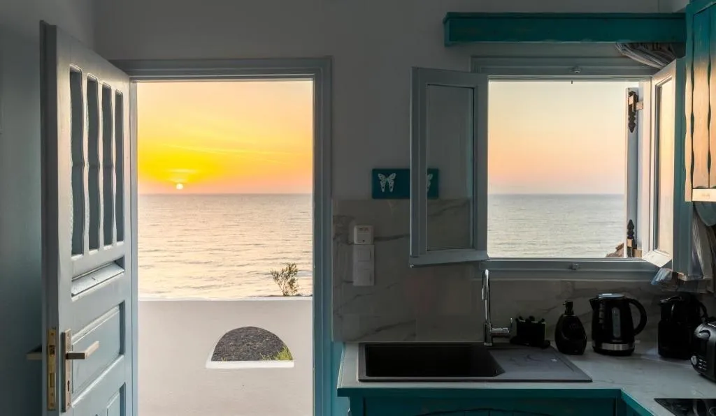SUITE SEA VIEW ONE BEDROOM Room, Starlight Luxury Seaside Villa & Suites, Santorini