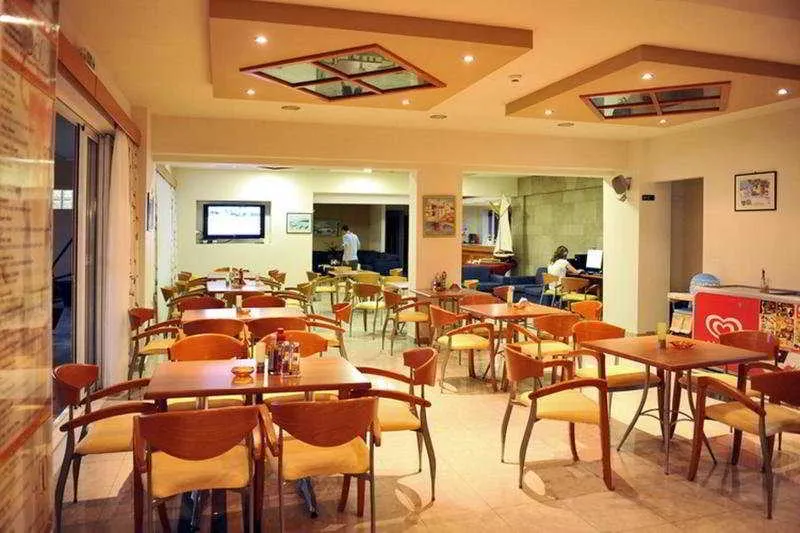 Bar, Emerald, Rhodes