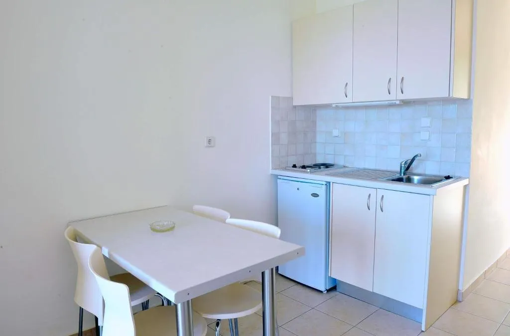 APARTMENT SEA VIEW TWO BEDROOMS Room, Mirabella Apartments, Crete
