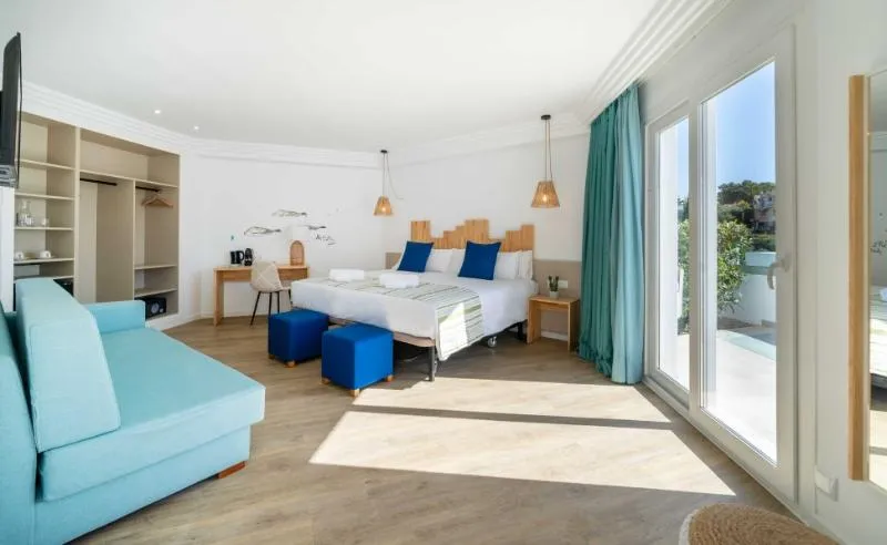 JUNIOR SUITE POOL VIEW Room, Marsenses Ferrera Blanca Adults Only, Majorca