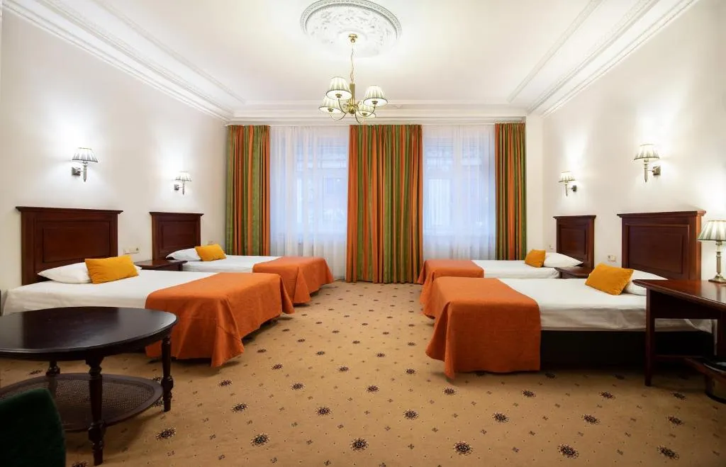 QUADRUPLE STANDARD Room, Hestia Hotel Radi un Draugi, Riga