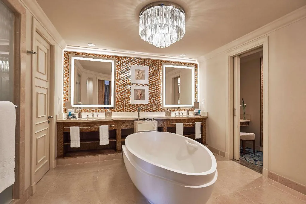 SUITE CLUB Room, Atlantis The Palm, Dubai