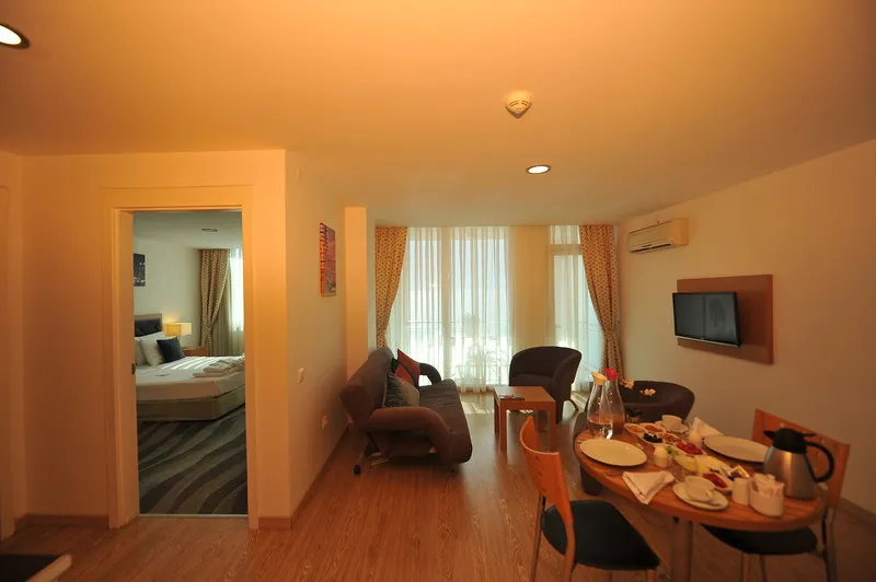 SUITE ONE BEDROOM Room, Regna Hotel, Antalya