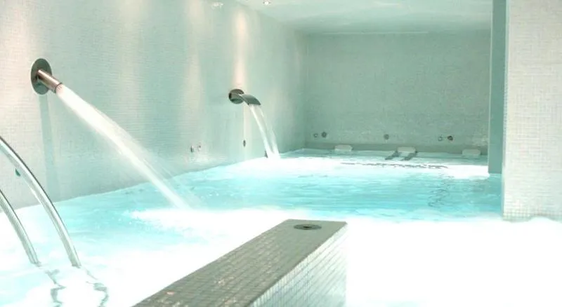 Pool, Sweet Atlantic Hotel, Porto