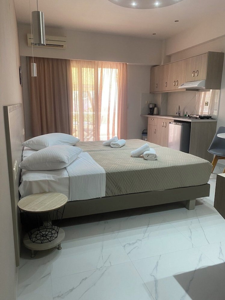 Sirena Apartments, Crete