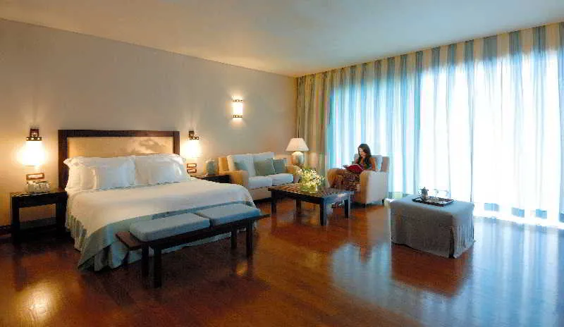 Room, Grand Resort Lagonissi, Athens