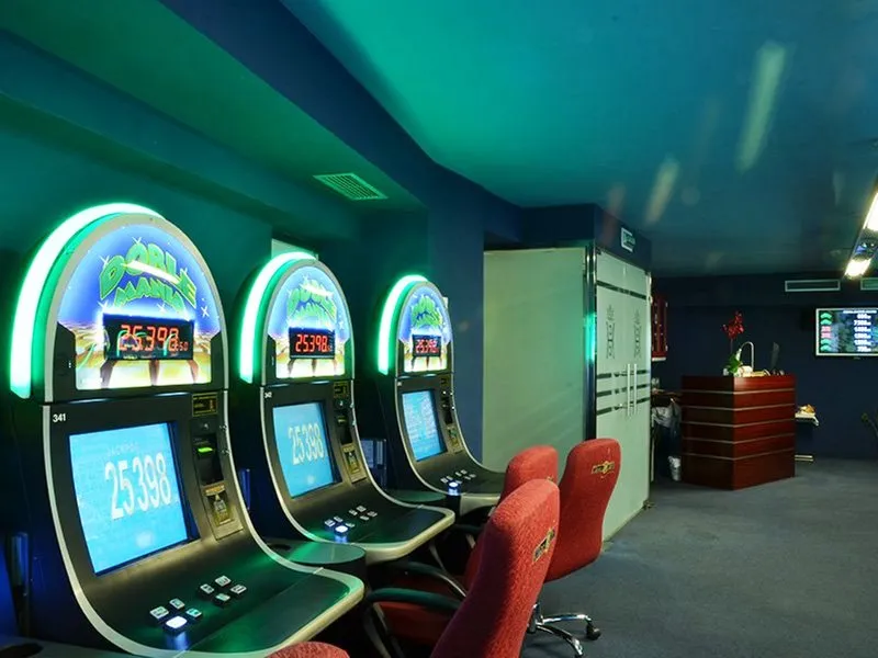 Sports and Entertainment, Don Curro, Costa Del Sol