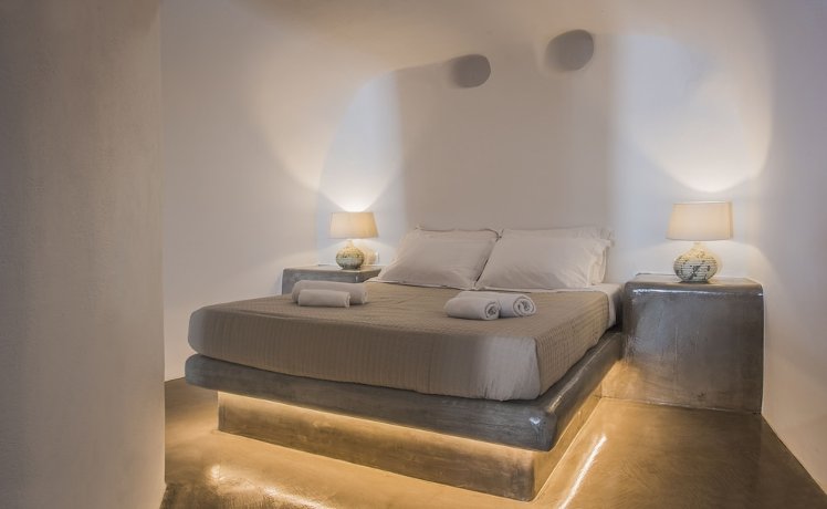 Aqua Serenity Santorini Luxury Suites, Santorini