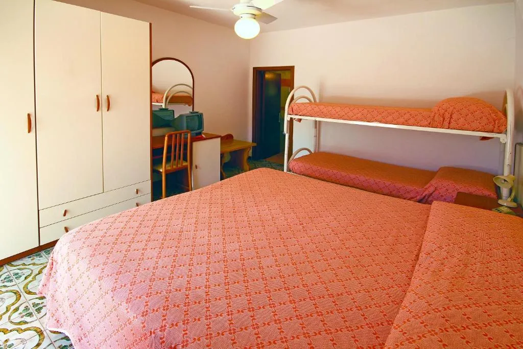 QUADRUPLE STANDARD Room, Hotel Park Calitto, Naples