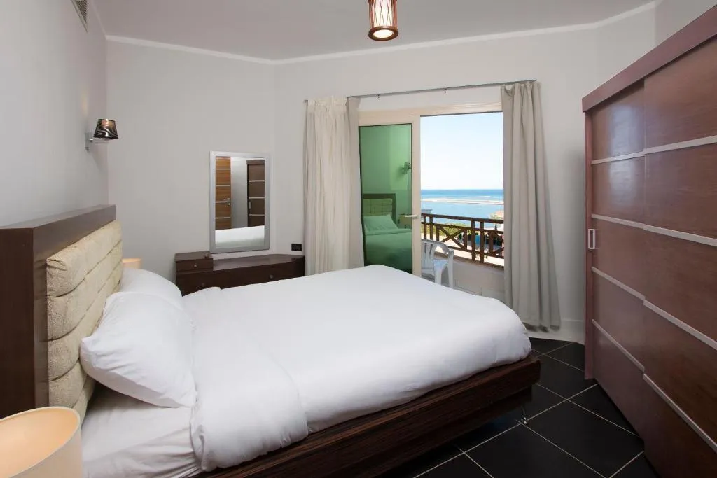APARTMENT THREE BEDROOMS Room, Royal Beach Serviced Apartments, Red Sea Riviera