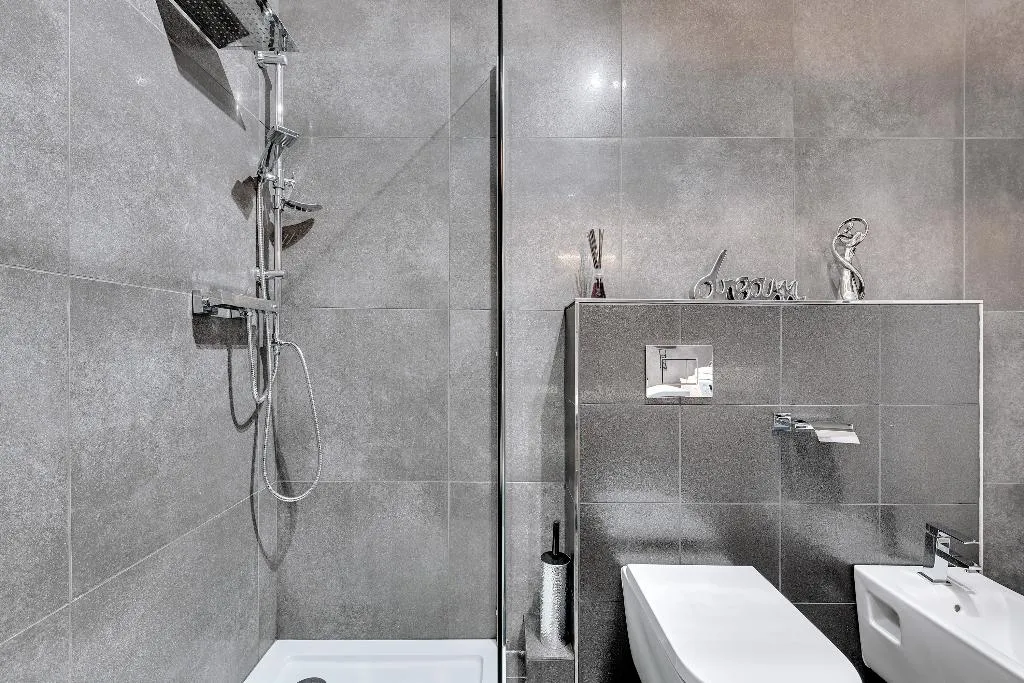 APARTMENT DELUXE ONE BEDROOM Room, Dom & House Apartments Baltiq Plaza, Gdansk