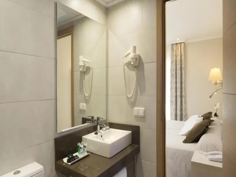 Double or Twin STANDARD Room, Ona Palmira Paguera, Majorca