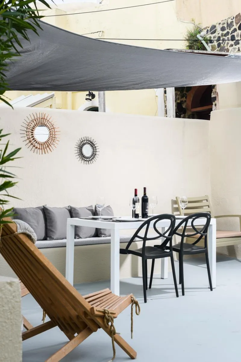 VILLA PREMIUM GARDEN VIEW Room, Suite Home Santorini, Santorini