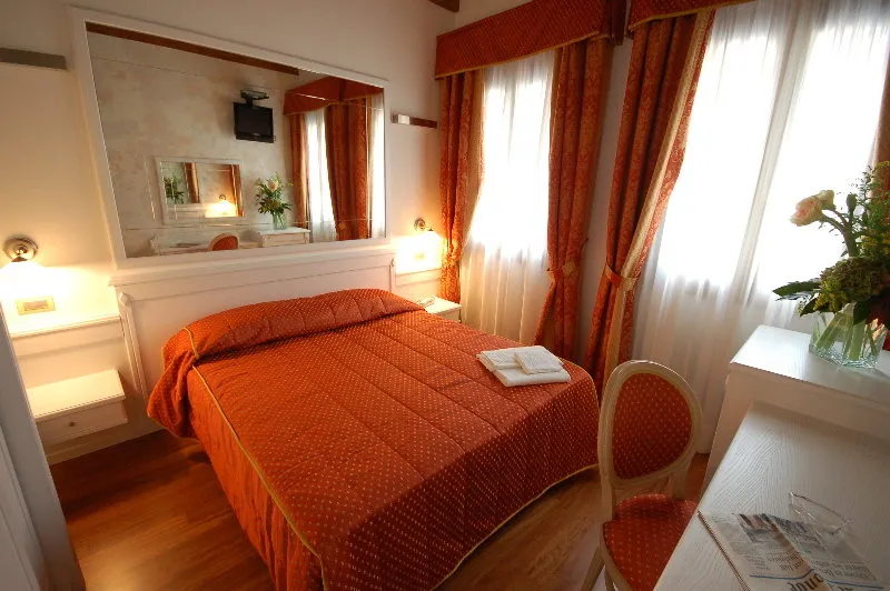 Room, Ca Doge, Venice