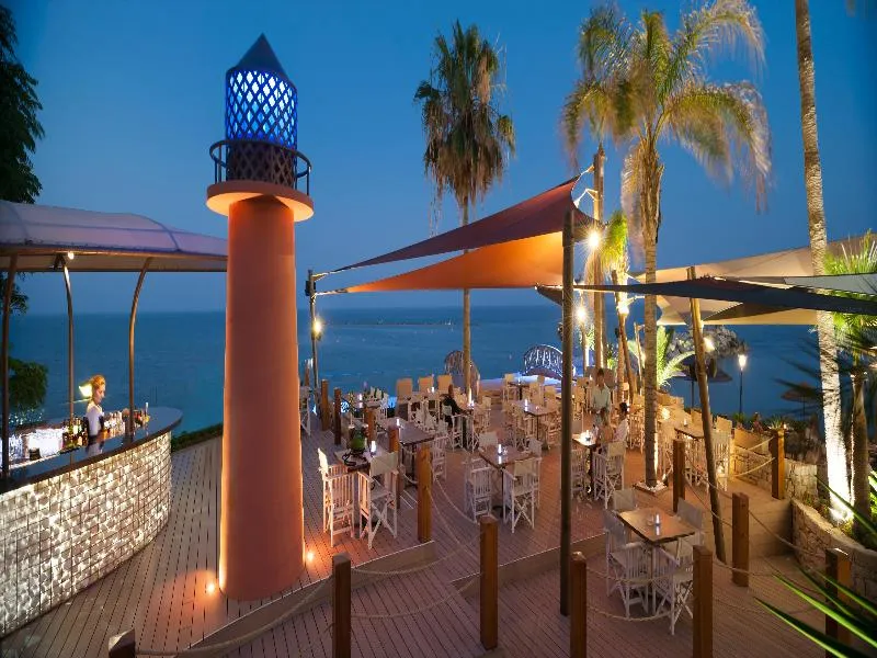 Restaurant, Amathus Beach Hotel Limassol, Cyprus