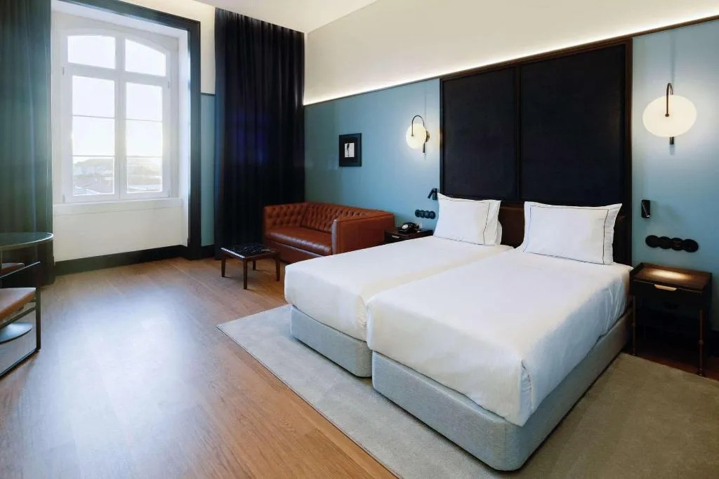 SUITE RIVER VIEW Room, The Editory Riverside Santa Apolonia Hotel, Lisbon