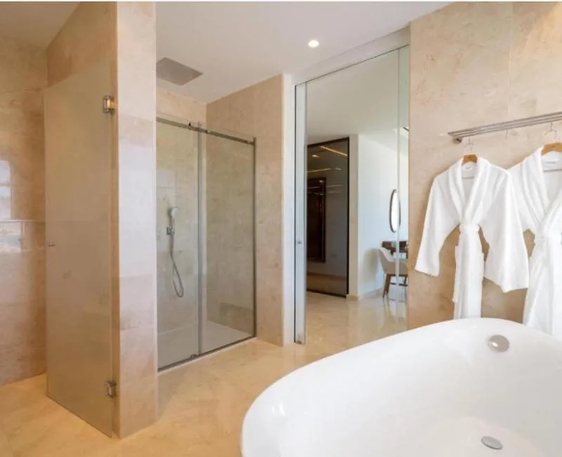 APARTMENT PENTHOUSE DELUXE Room, The Tower at St Raphael Resort, Cyprus