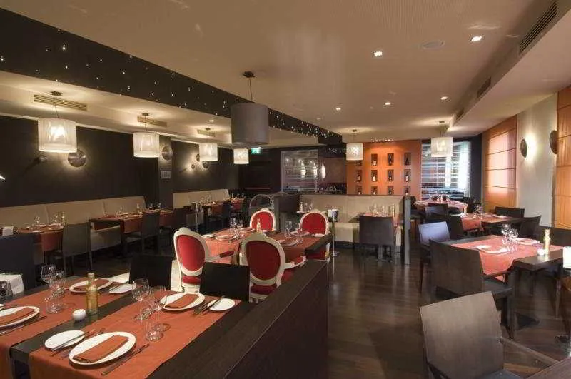 Restaurant, Cruise, Milan