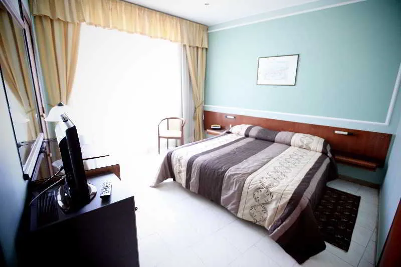 Room, Continental, Taormina