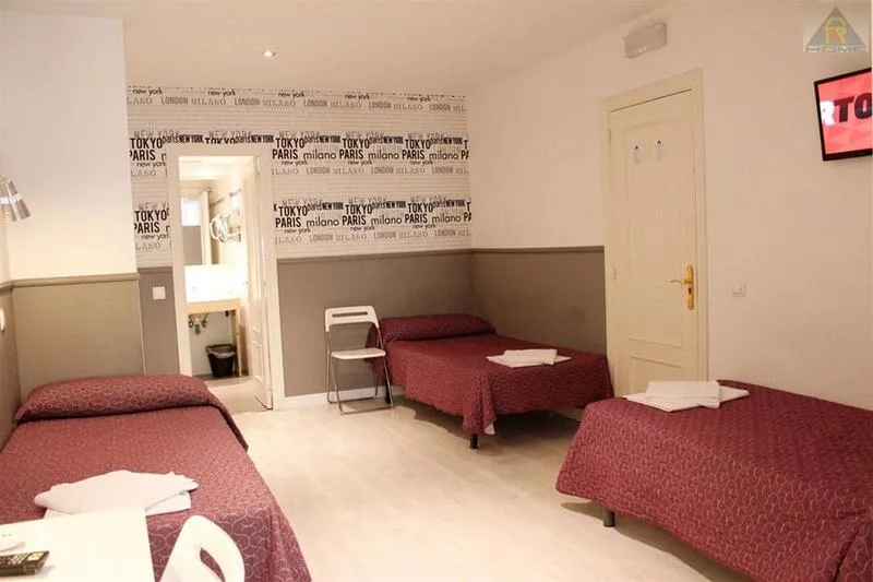 General view, Far Home Hostel, Madrid