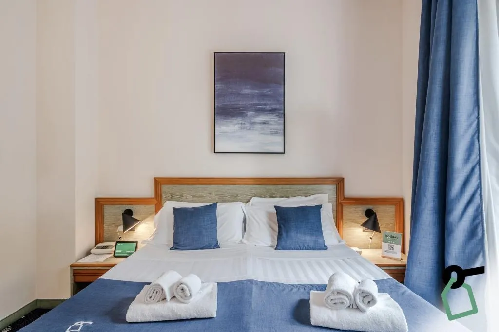 Double or Twin COMFORT Room, Hotiday Room Collection - Stresa, Milan